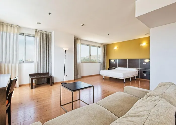 拉艾斯塔西昂酒店 酒店 4*