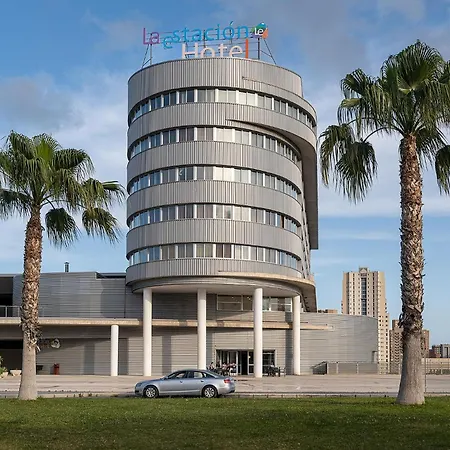 La Estacion Отель Бенидорм